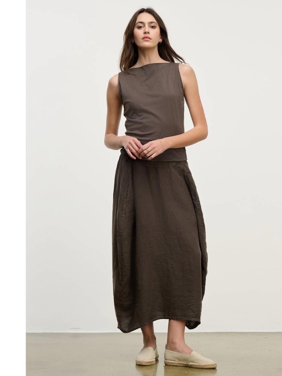 Velvet by Graham & Spencer Other - VELVET Cotton Blend Top & Matching Linen Skirt- perfect all-occasion outfit